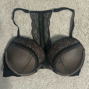 🤩🔥Victoria Secret Very Sexy Push up Bra 36 C🔥
